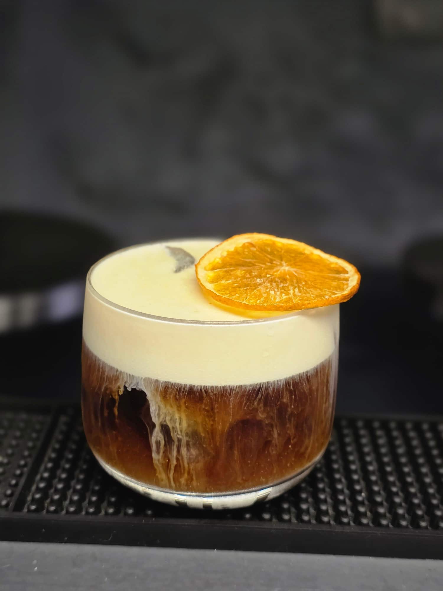 Latte art pour at Lucid Dreams